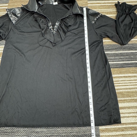 Spirit Halloween Men’s Rogue‎ Pirate Costume Size Large Black - Picture 11 of 13